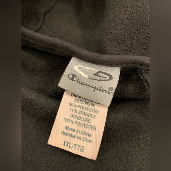 Champion Women's Black Hooded Jacket Coat VentureDry RainCoat Insulated Size XXL - Picture 9 of 13